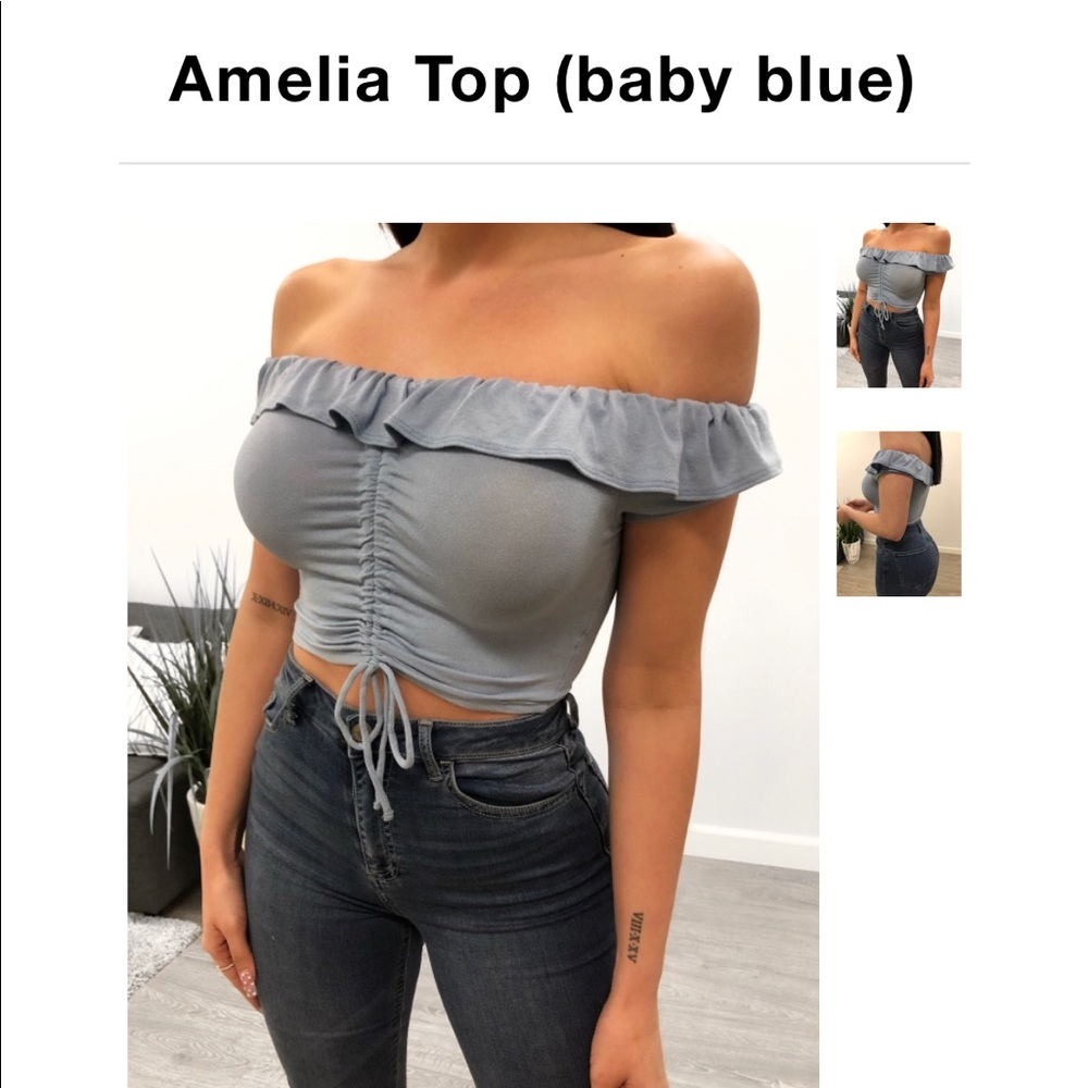 Laura’s Boutique Top